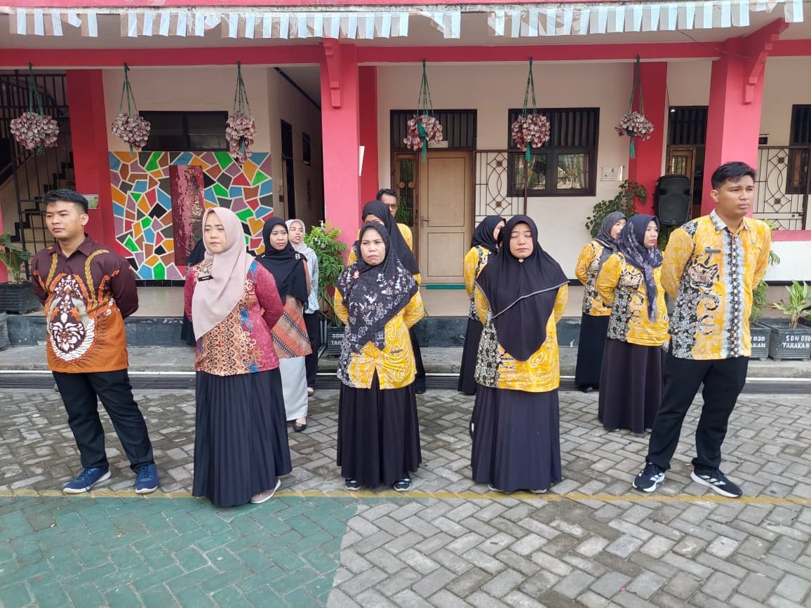 Upacara Memperingati Hari Kesaktian Pancasila 7