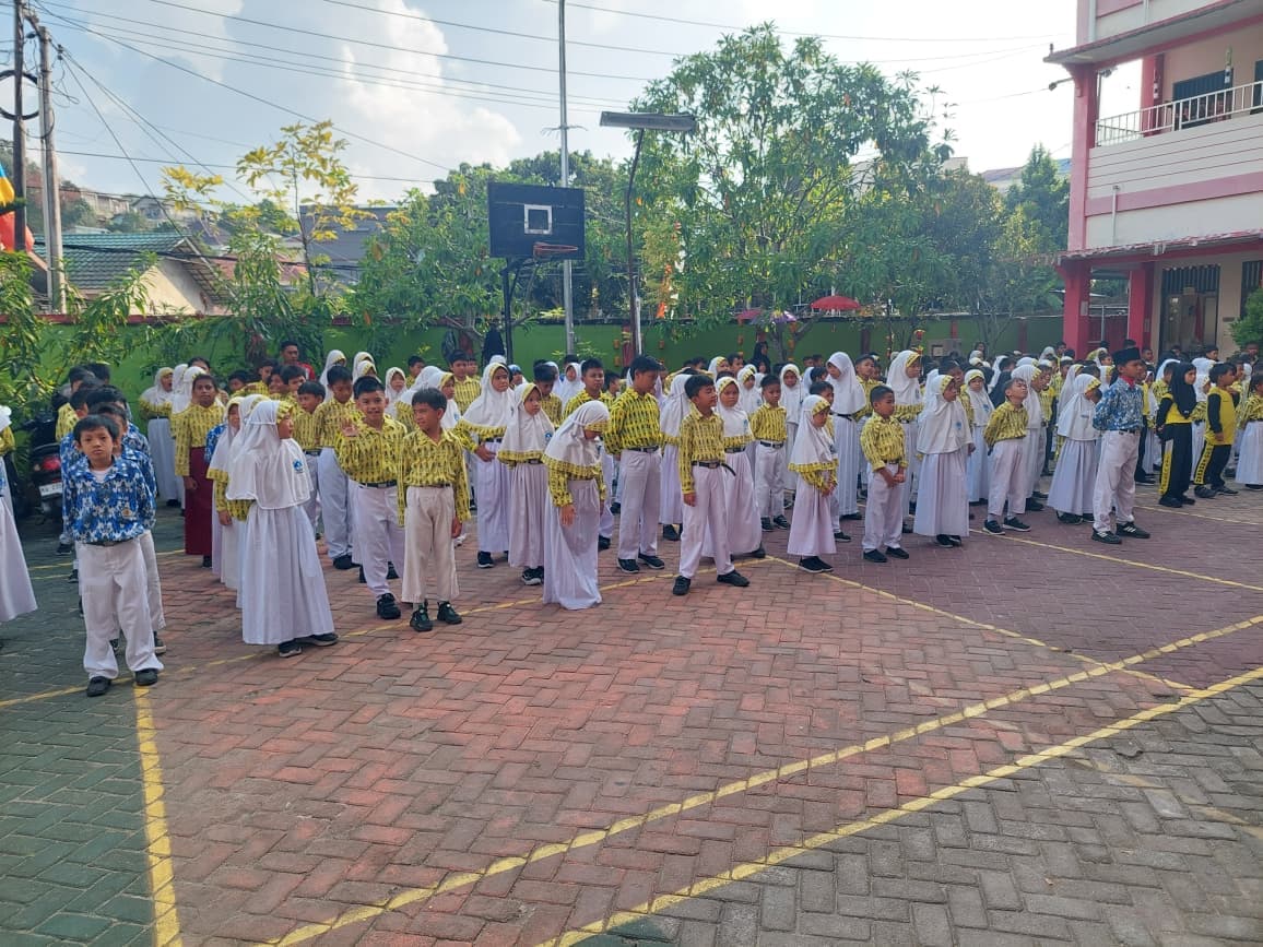 Upacara Memperingati Hari Kesaktian Pancasila 5